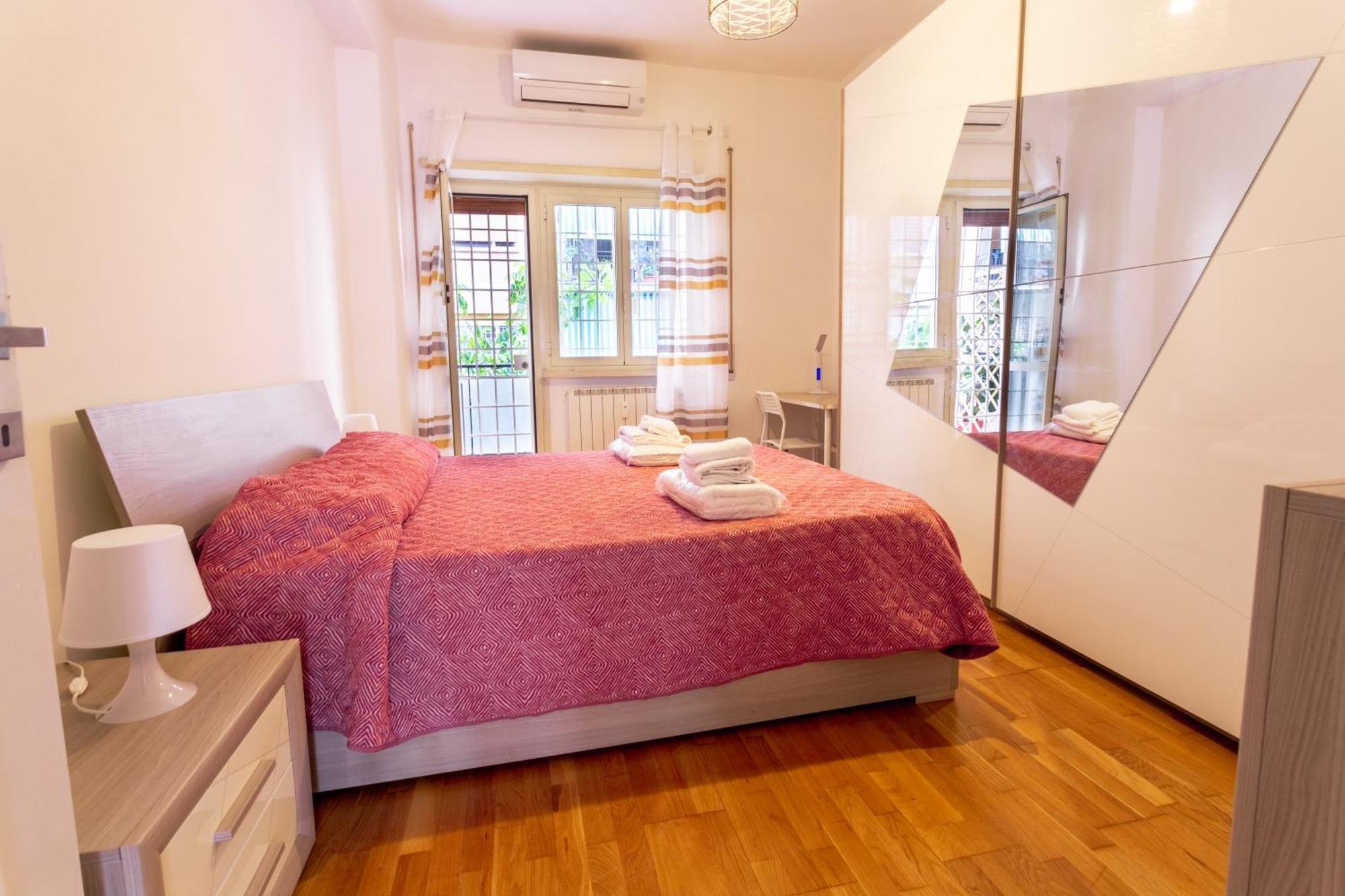 "Marconi Apt With Terrace" 30 Min From Colosseo Екстериор снимка
